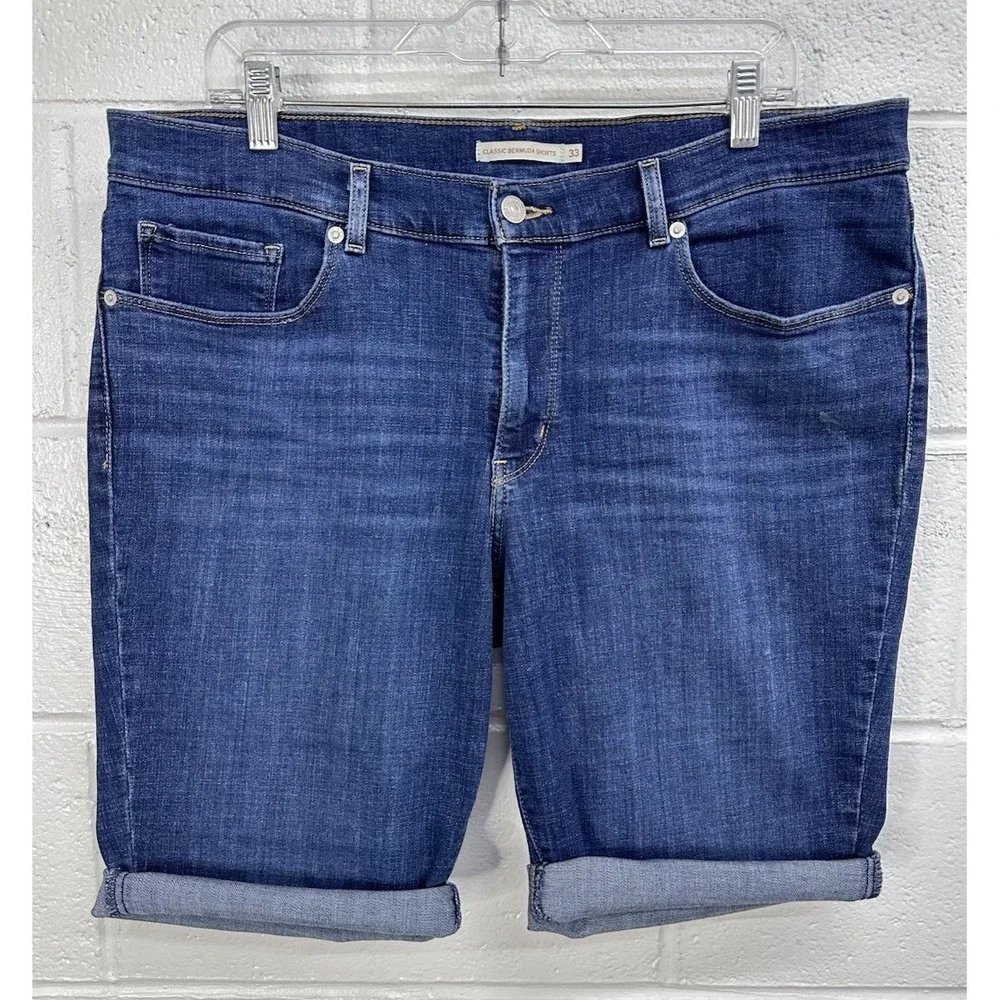 Levi's Classic Bermuda Shorts Dark Blue Denim Stretch / Mens 33